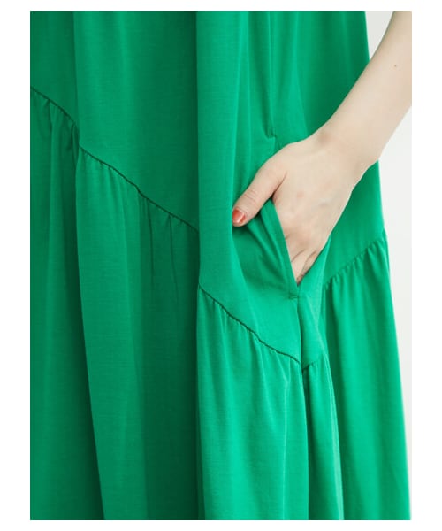 Green　Parks（グリーンパークス）の「・SUGAR SPOON ティアードロングワンピース（ワンピース/ドレス・ブラック/グリーン/ブルー・F）」の10枚目の写真