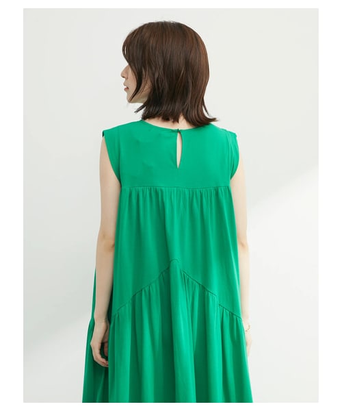 Green　Parks（グリーンパークス）の「・SUGAR SPOON ティアードロングワンピース（ワンピース/ドレス・ブラック/グリーン/ブルー・F）」の6枚目の写真