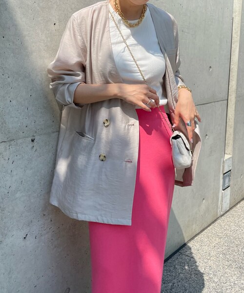 DouDou(ドゥドゥ)の「シアーノーカラーダブルジャケット(ブルゾン・レディース・グレージュ/ブラック・F)」の1枚目の写真