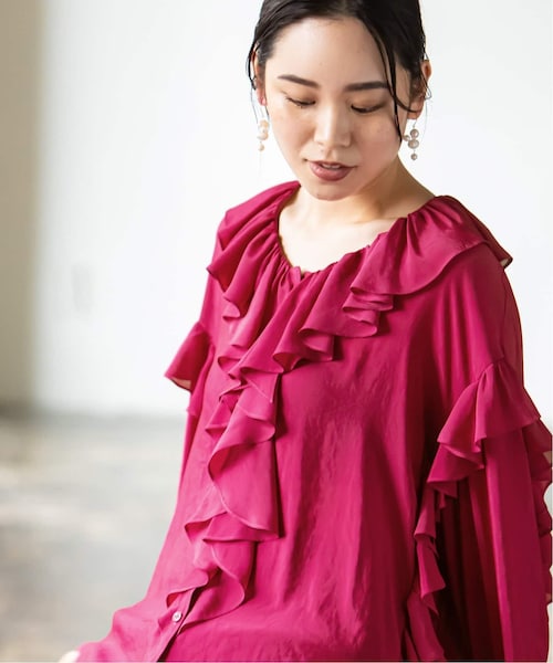 Noble（ノーブル）の「シマージョーゼットラッフルブラウス（）」 - WEAR