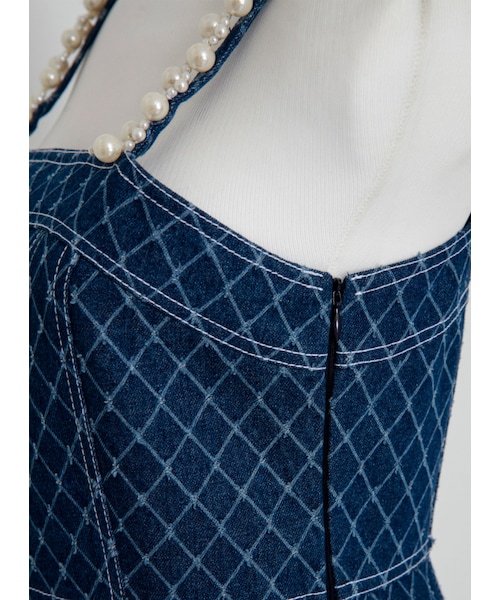 Marjorie（マージョリー）の「月海，珍珠肩帶菱格牛仔長洋裝（ワンピース/ドレス・レディース・牛仔藍・XS/S/M/L）」の10枚目の写真