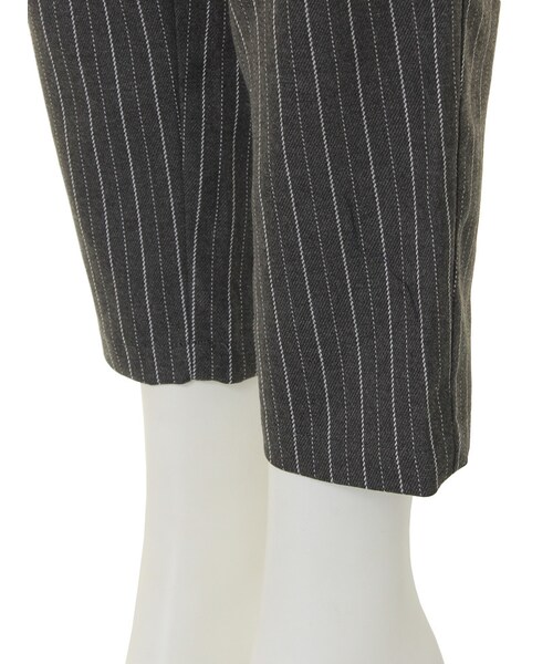 EVRIS（エヴリス）の「ピンストライプテーパードPT（パンツ・レディース・グレー/ブラック・S/M）」の11枚目の写真