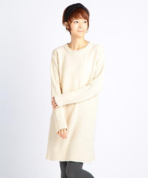 DOUBLE NAME（ダブルネーム）の「モールニットワンピース（ワンピース/ドレス・レディース・ネイビー/オフシロ・FREE）」の2枚目の写真