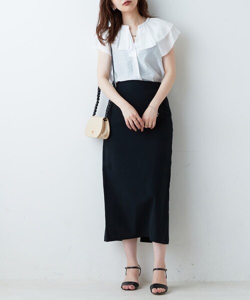 natural couture（ナチュラルクチュール）の「涼しげナロースカート（スカート・レディース・オフホワイト/ベージュ/ブラック/オレンジ/ブルー・FREE）」の2枚目の写真