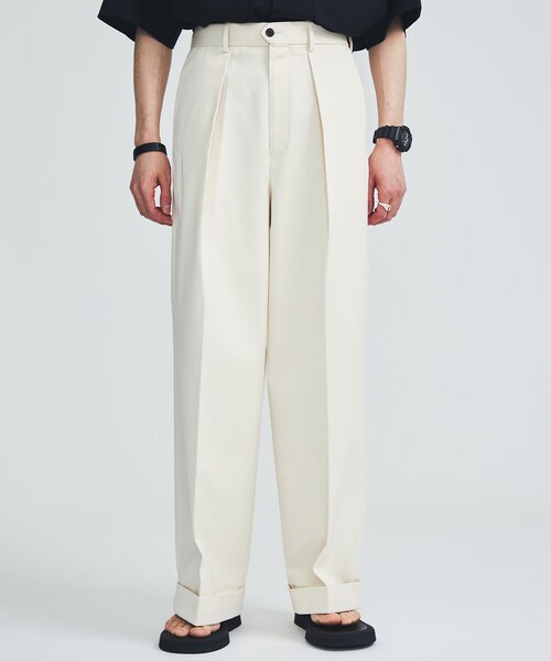 markaware（マーカウェア）の「PLEATED WIDE TROUSERS（その他パンツ