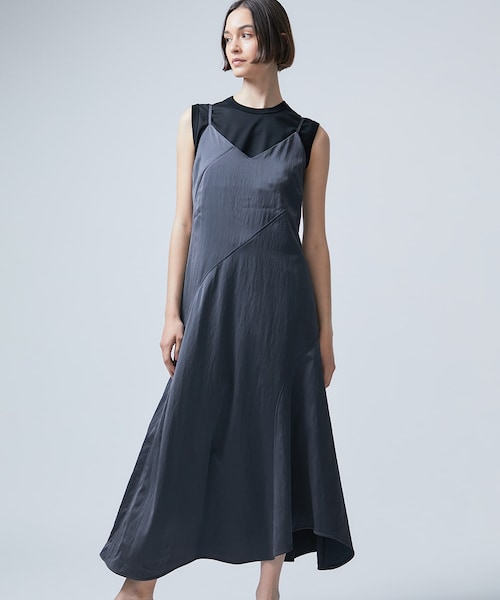 city(シティ)の「シェイプラインキャミソールワンピース(ワンピース・レディース・D.GRY/CCL/BLK/LVD・1/2)」の2枚目の写真