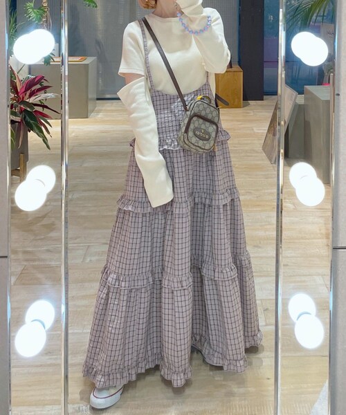 w closet(ダブルクローゼット)の「★先行予約★【Alley】ギンガムチェックフリルティアードキャミワンピース【8月下旬入荷】(ワンピース/ドレス・レディース・ピンク/パープル・FREE)」の2枚目の写真