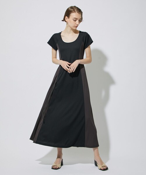 A + TOKYO（エープラストウキョウ）の「パネルカラーブロック  