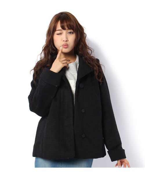 mysty woman（ミスティウーマン）の「ビッグカラー起毛ショートコート（ジャケット/アウター・レディース・ベージュ/ピンクベージュ/ネイビー/ブラック・S/M）」の2枚目の写真