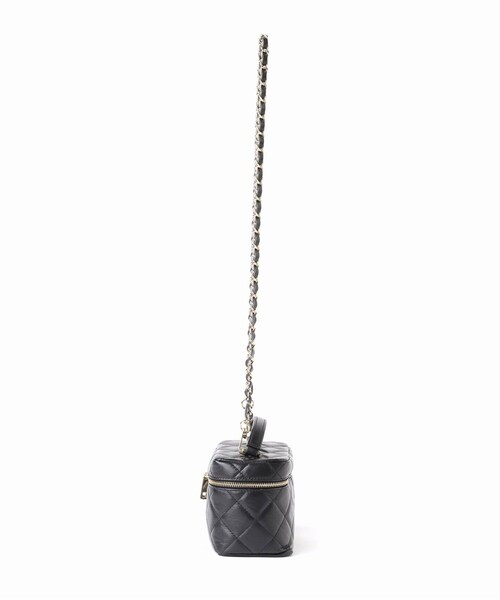 LE TALON（ルタロン）の「《予約》AULENTTI キルティングバニティショルダー（バッグ・ブラック/(001)/フリー/在庫あり）」の4枚目の写真