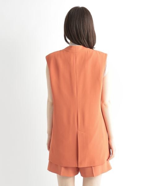 Andemiu(アンデミュウ)の「アソートノーカラージレ(ジャケット/アウター・レディース・ブラック(Fレザー)09/チャコール(ダブルクロス)18/オレンジ(ダブルクロス)45/ベージュ(Fレザー)52・F)」の22枚目の写真