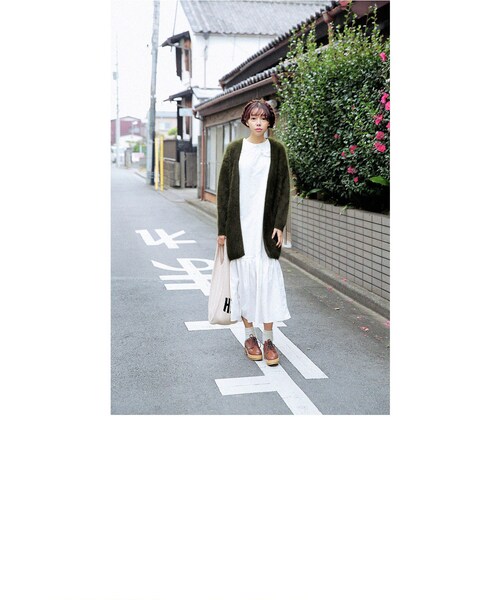 STYLENANDA（スタイルナンダ）の「バックスリットアンゴラシャギーニットカーディガン（ジャケット/アウター・レディース・カーキ/レッド/ブラック・フリーサイズ）」の17枚目の写真