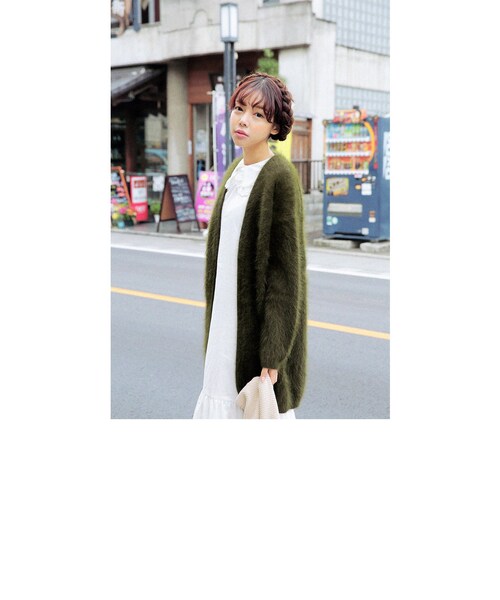 STYLENANDA（スタイルナンダ）の「バックスリットアンゴラシャギーニットカーディガン（ジャケット/アウター・レディース・カーキ/レッド/ブラック・フリーサイズ）」の13枚目の写真