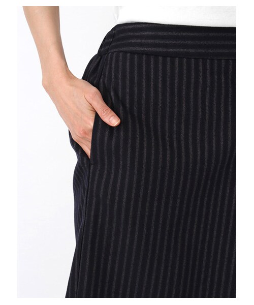 Green Parks fuuwa（グリーンパークスフーワ）の「【Special Price】・Nマルチストライプタイトスカート（スカート・レディース・レッド/グリーン/ネイビー・M/L）」の8枚目の写真