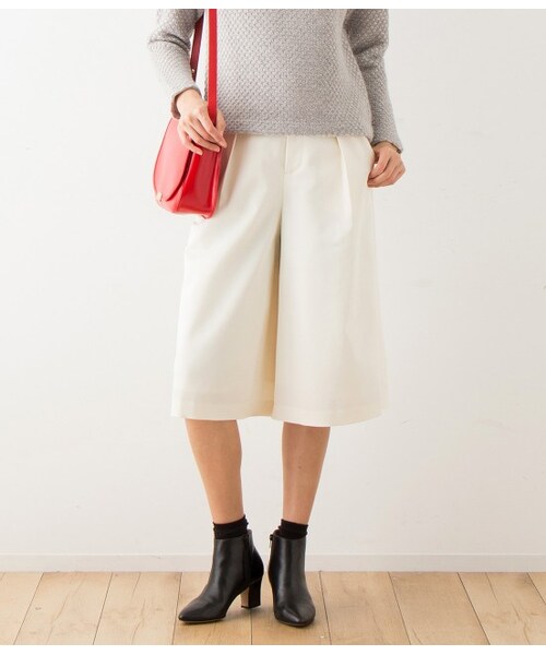 ADAM ET ROPE'（アダムエロペ）の「ツイル キュロットパンツ（パンツ・レディース・ブラック/オフホワイト/カーキ・36/38）」の4枚目の写真