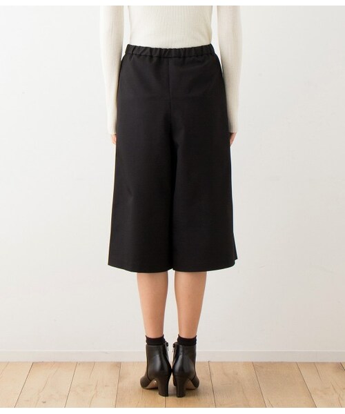 ADAM ET ROPE'（アダムエロペ）の「ツイル キュロットパンツ（パンツ・レディース・ブラック/オフホワイト/カーキ・36/38）」の6枚目の写真