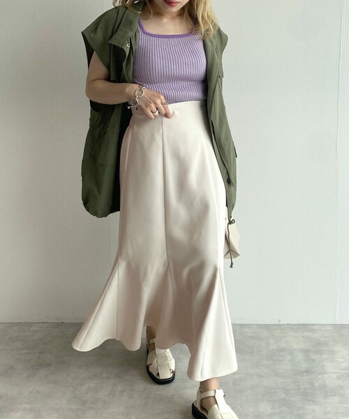 w closet（ダブルクローゼット）の「マーメイドスカート（スカート・レディース・アイボリー/マスタード/ブラウン/ブラック・FREE）」の13枚目の写真