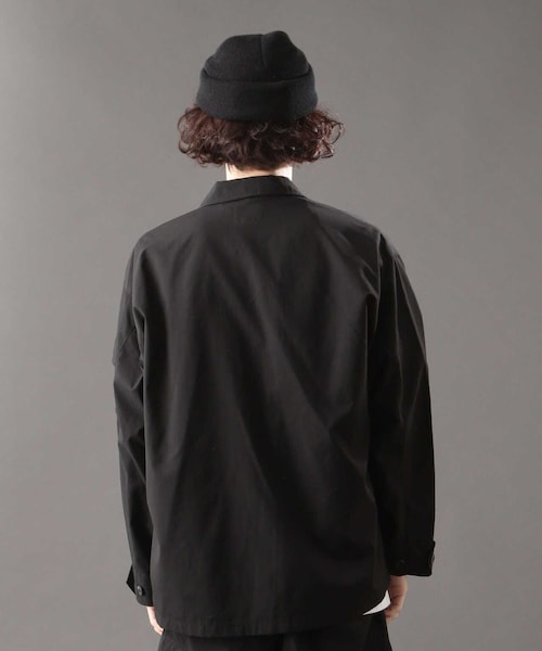 AVIREX（アヴィレックス）の「【MILITARY GARMENTS】バギー フィット B.D.U. ジャケット/BAGGY FIT B.D.U. JACKET（ジャケット/アウター・ブラック/ベージュ/オリーブ・1/2/3）」の4枚目の写真