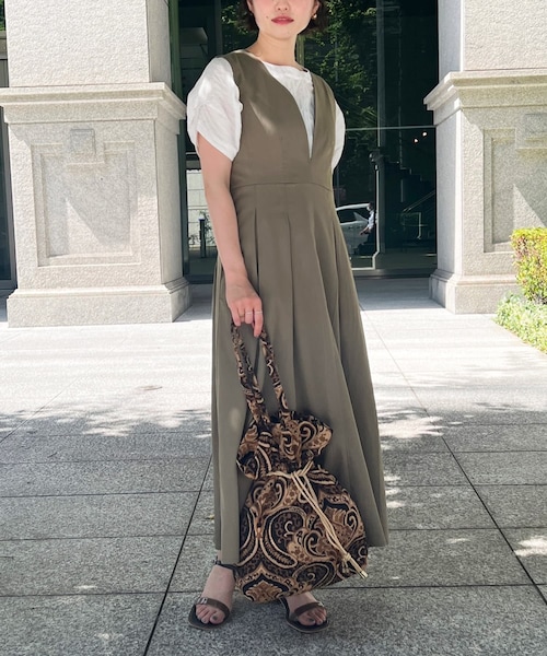 Chez toi（シェトワ）の「スリットジャンスカワンピース（ワンピース・レディース・カーキ/ネイビー/ブラック・F）」の2枚目の写真