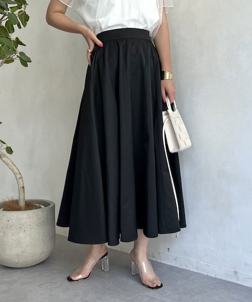 prose verse（プロズヴェール）の「ロングフレアスカート（スカート・レディース・ベージュ/ブラック/カーキ・F）」の2枚目の写真