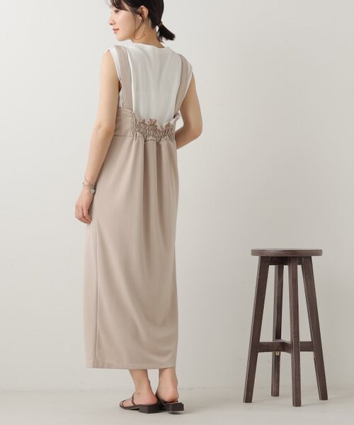 frames RAY CASSIN（フレームスレイカズン）の「エプロンサロペットワンピース（ワンピース/ドレス・レディース・クロ/グレージュ・FREE）」の18枚目の写真