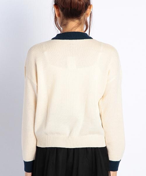 RAY CASSIN（レイカズン）の「【mer×村田倫子ちゃんコラボ】羊ニットトップス（トップス・レディース・ブルー/キナリ・FREE）」の4枚目の写真