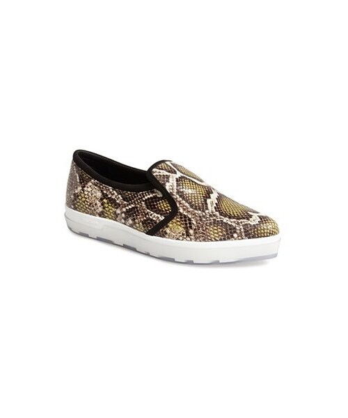 JIMMY CHOO（ジミーチュウ）の「Jimmy Choo 'Brooklyn' Slip-On Sneaker (Women)（スニーカー・レディース・Acid Yellow・5US / 35EU/7.5US / 37.5EU/7US / 37EU/6US / 36EU/8US / 38.5EU/10.5US / 41EU/7.5-8US / 38EU/9.5US / 40EU/6.5US / 36.5EU/9US / 39.5EU/8.5US / 39EU）」の4枚目の写真