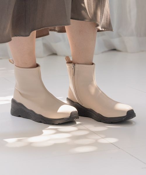 BAYFLOW（ベイフロー）の「≪予約≫スニーカーブーツ22（シューズ・レディース・OTH1/ブラック19/アイボリー52/モカ59・S(23.0)/M(23.5)/L(24.5)/XL(25.0)）」の14枚目の写真