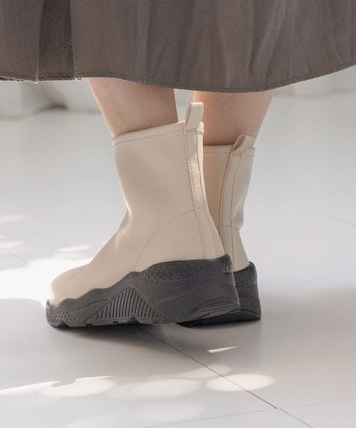 BAYFLOW（ベイフロー）の「≪予約≫スニーカーブーツ22（シューズ・レディース・OTH1/ブラック19/アイボリー52/モカ59・S(23.0)/M(23.5)/L(24.5)/XL(25.0)）」の13枚目の写真