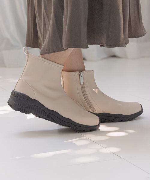 BAYFLOW（ベイフロー）の「≪予約≫スニーカーブーツ22（シューズ・レディース・OTH1/ブラック19/アイボリー52/モカ59・S(23.0)/M(23.5)/L(24.5)/XL(25.0)）」の12枚目の写真