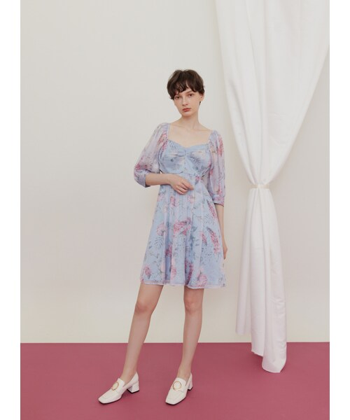 Marjorie（マージョリー）の「凡間精靈，獨家夢幻花卉腰際鏤空壓摺洋裝（ワンピース/ドレス・レディース・印花・XS/S/M/L）」の2枚目の写真