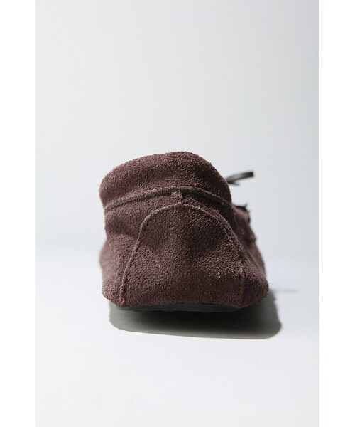 URBAN OUTFITTERS（アーバンアウトフィッターズ）の「O'Hanlon Mills O‘Hanlon Mills Moccasin（その他シューズ・メンズ・BROWN/RED・10/12）」の2枚目の写真