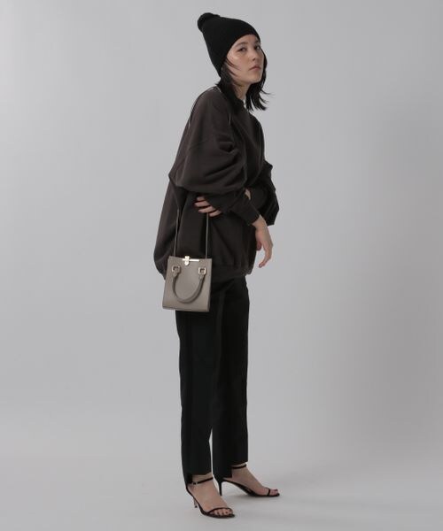 Chaos（カオス）の「ZETA HANDLE BAG（バッグ・レディース・ブラック09/【別注カラー】デザートベージュ11・FREE）」の3枚目の写真