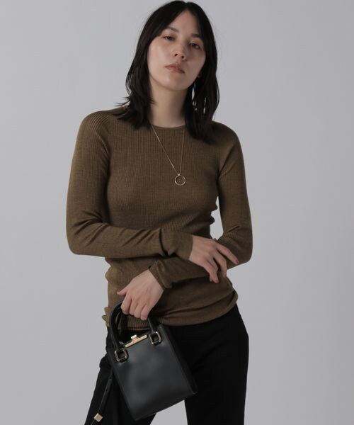 Chaos（カオス）の「ZETA HANDLE BAG（バッグ・レディース・ブラック09/【別注カラー】デザートベージュ11・FREE）」の9枚目の写真