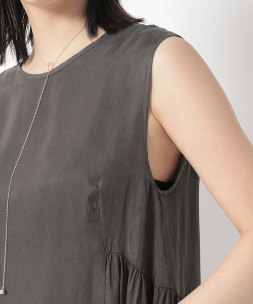 Chaos（カオス）の「バートフルフレアワンピース（ワンピース/ドレス・レディース・チャコールグレー18/モカ59・FREE）」の16枚目の写真