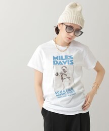 Curensology（カレンソロジー）の「MILES DAVIS Tシャツ（トップス・レディース）」