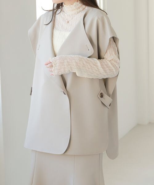 Heather（ヘザー）の「サイドスリットノーカラーダブルボタンジレ（ジャケット/アウター・レディース・アイボリー 08/ブラック 09/ベージュ 50・FREE）」の20枚目の写真