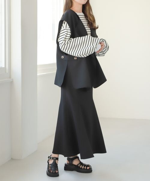 Heather（ヘザー）の「サイドスリットノーカラーダブルボタンジレ（ジャケット/アウター・レディース・アイボリー 08/ブラック 09/ベージュ 50・FREE）」の14枚目の写真