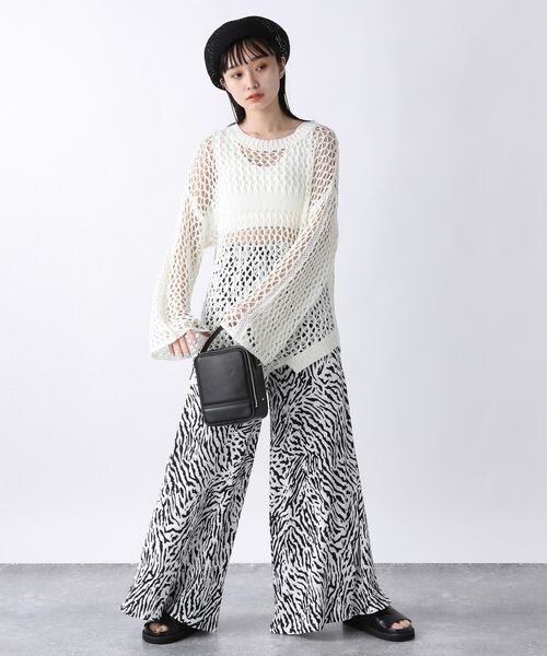 JEANASIS(ジーナシス)の「ヨウリュウプリーツハイウエストワイドパンツ(パンツ・レディース・カーキ系(06)/ブラック系その他(09)/ブラウン系その他(52)/イエロー系その他(68)/グリーン系その他(76)/ブルー系その他(85)・S/M)」の20枚目の写真