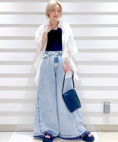 JEANASIS デニムフリルレギュラーシャツ ジーナシス 楽天市場】【SALE／20%OFF】デニムフリルレギュラーシャツ