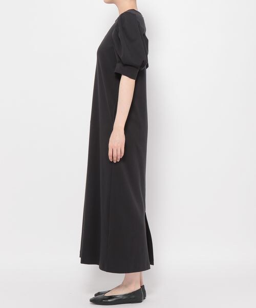 LEPSIM(レプシィム)の「ソデタックパフスリーブロングワンピース(ワンピース/ドレス・レディース・ブラック09/キャメル55/ブルー82・M/L)」の9枚目の写真