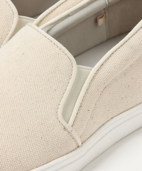 LEPSIM（レプシィム）の「撥水キャンバススリッポン（シューズ・レディース・オフホワイト08/ブラック09/ゼブラ10・M(23-23.5)/L(24-24.5)）」の14枚目の写真