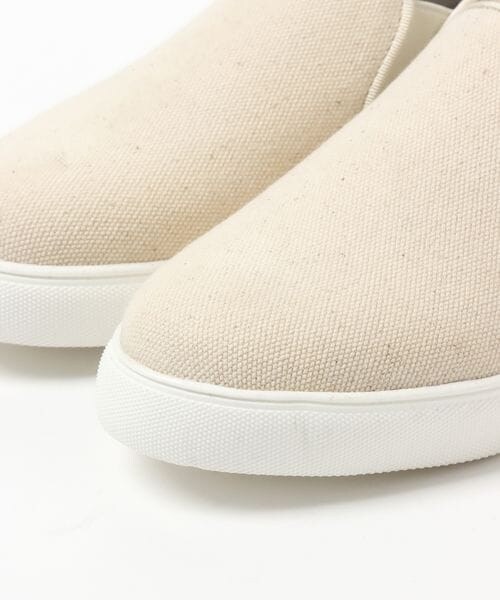 LEPSIM（レプシィム）の「撥水キャンバススリッポン（シューズ・レディース・オフホワイト08/ブラック09/ゼブラ10・M(23-23.5)/L(24-24.5)）」の13枚目の写真