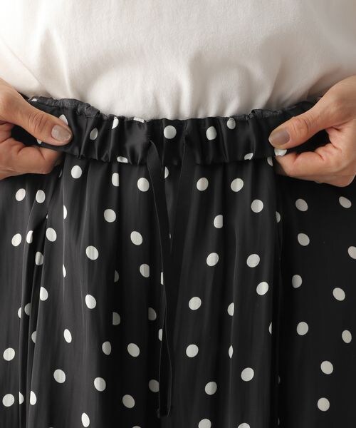 LEPSIM(レプシィム)の「アソートスカーチョ(パンツ・レディース・ブラック×ドット09/ベージュ×ドット52/ブルー×ストライプ83・FREE SIZE)」の13枚目の写真