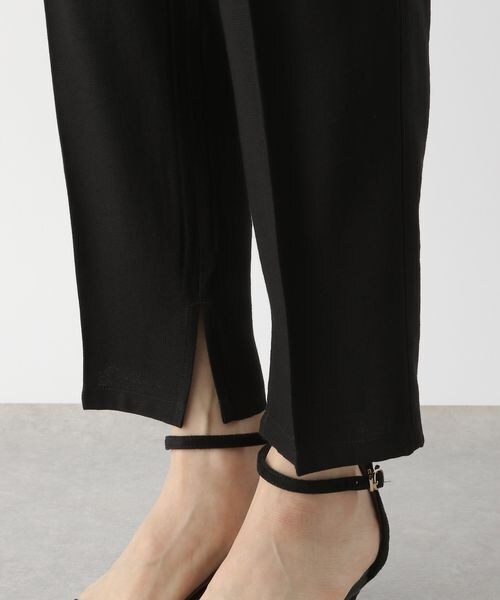 LEPSIM(レプシィム)の「スリットテーパードパンツ(パンツ・レディース・ブラック09/グレージュ51/グリーン75・M/L)」の15枚目の写真