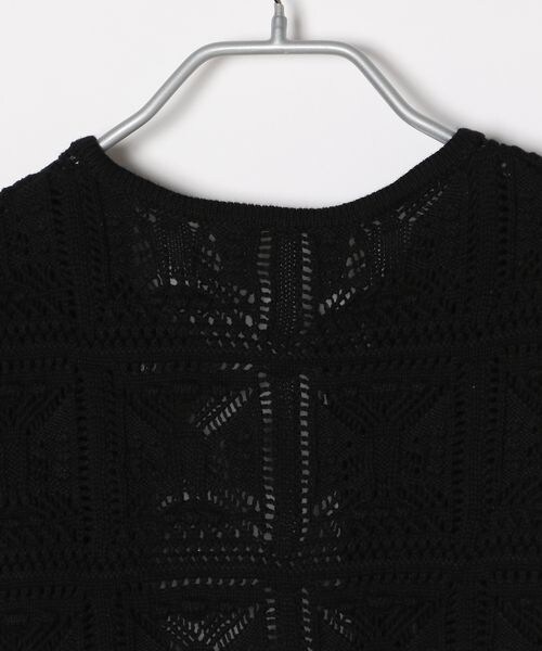 LOWRYS FARM（ローリーズファーム）の「オープンワークニットジレ（トップス・レディース・アイボリー08/ブラック09/ブラウン58・F）」の16枚目の写真