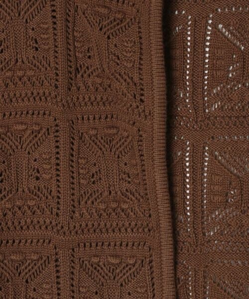 LOWRYS FARM（ローリーズファーム）の「オープンワークニットジレ（トップス・レディース・アイボリー08/ブラック09/ブラウン58・F）」の19枚目の写真