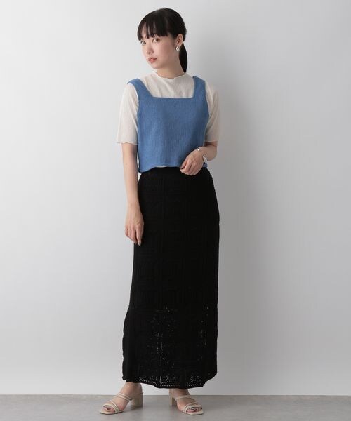 LOWRYS FARM(ローリーズファーム)の「シャーリングスクエアビスチェ(トップス・レディース・アイボリー08/ブラック09/ボルドー38/ブルー82・F)」の11枚目の写真