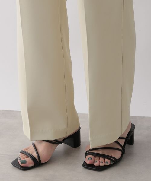 LOWRYS FARM（ローリーズファーム）の「スタイルＵＰフレアパンツ（パンツ・レディース・アイボリー08/ブラック09/レッド35/パープル95・S/M/L）」の18枚目の写真