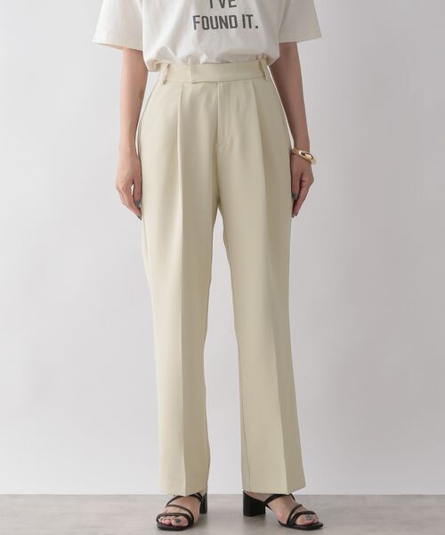 LOWRYS FARM（ローリーズファーム）の「スタイルＵＰフレアパンツ（パンツ・レディース・アイボリー08/ブラック09/レッド35/パープル95・S/M/L）」の13枚目の写真